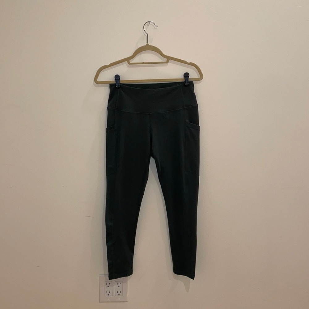 NEVER WORN Zella Leggings